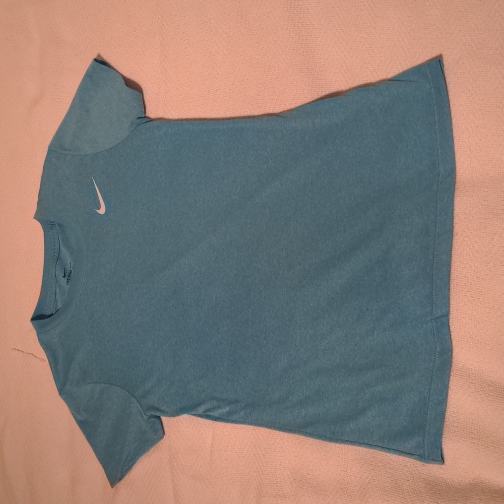 Nike dri-fit light blue shortsleeve shirt (XS)